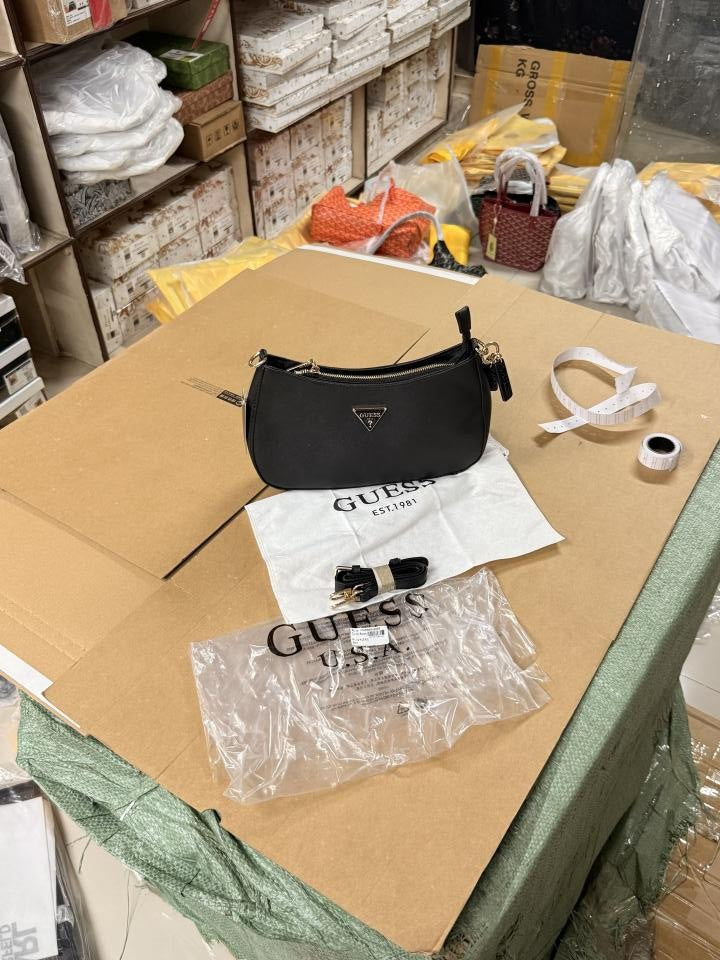 Guess noelle zip shoulderbag(BS)