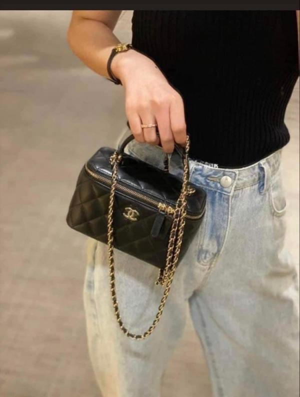 Chanel_Top Handle Vanity Bag(BU)