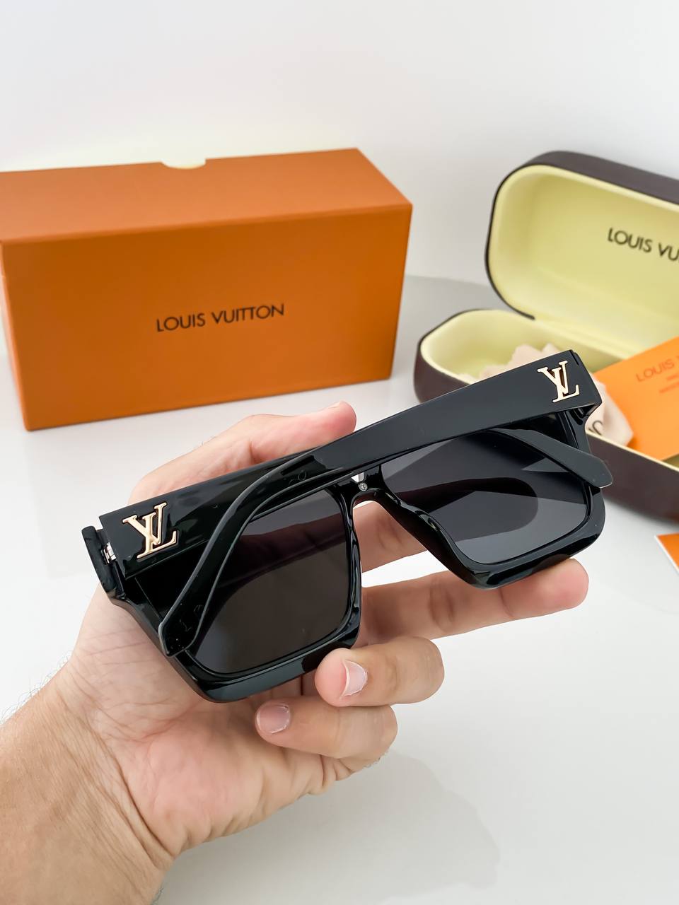 Black Gold 1502 Sunglass With Original Box