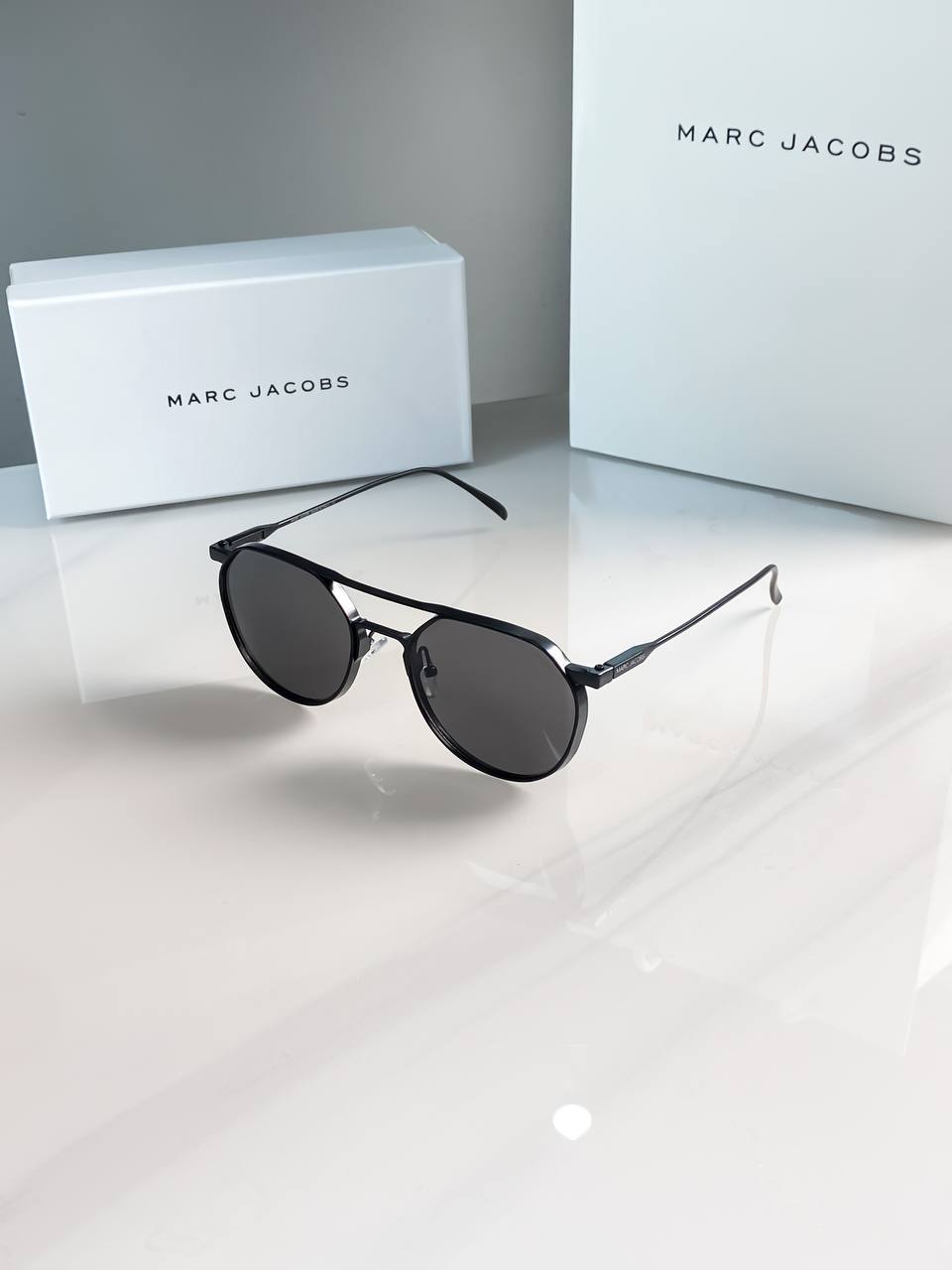 Marc Jacobs sunglasses with original kit