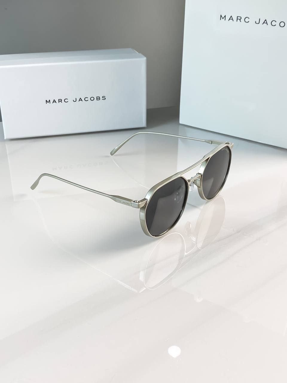 Marc Jacobs sunglasses with original kit