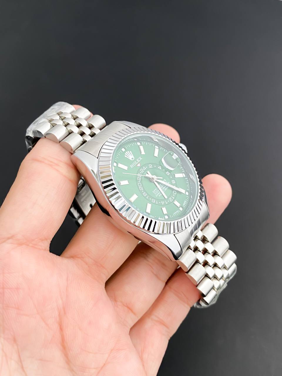Silver Green Celebrity Edition watch RW0321