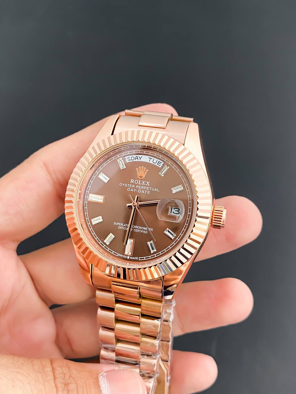 Rose Gold Brown Celebrity Edition watch RW0321