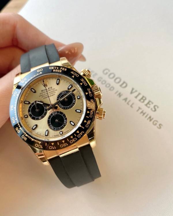 Black Gold Celebrity Edition watch RW0321