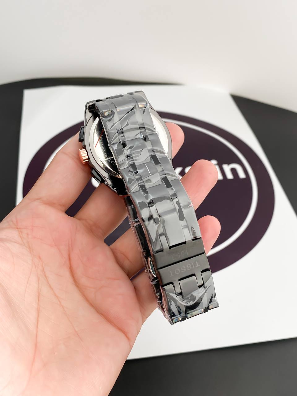 BLACK GOLD METAL CHAIN WATCH TW1853