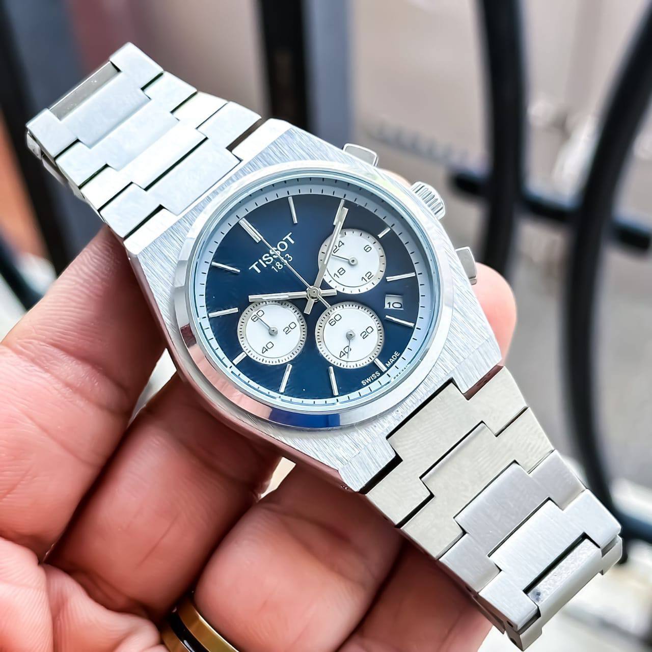 TISSOT TOP PRIMIUM QUILTY WATCH