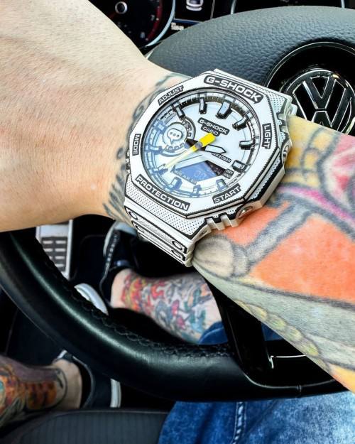 G shock manga GA-2100MNG