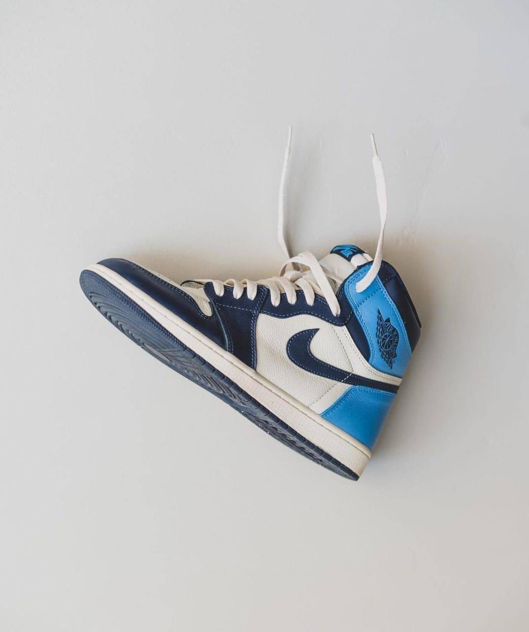 Jordan 1 Retro High Obsidian Blue