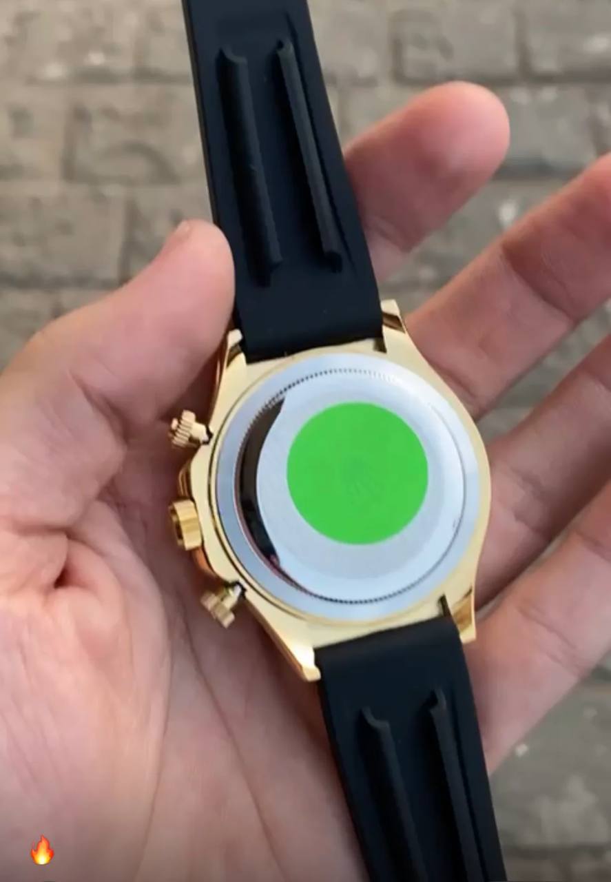 Daytona Black Dial Gold Case Silicon Strap Stylish Watch DW0213