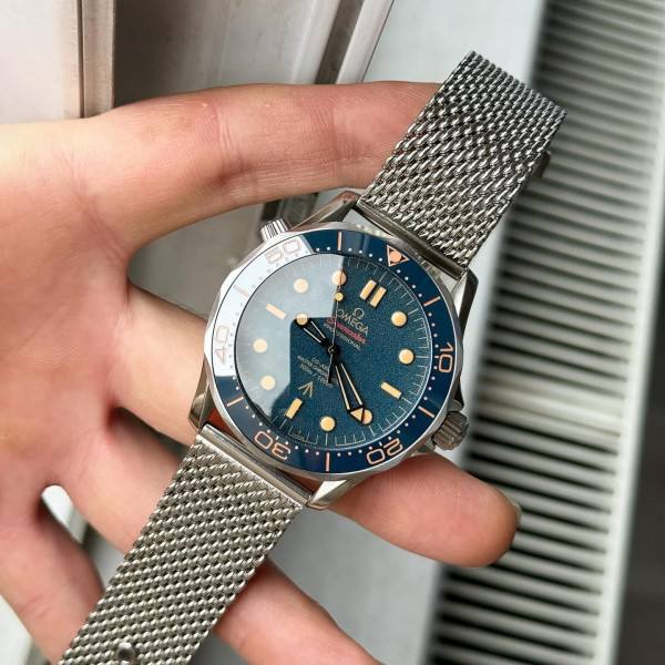 Omega Seamaster Diver 300 Automatic