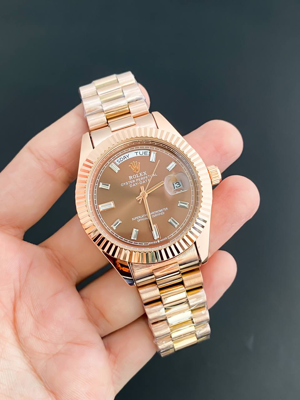 Rose Gold Brown Celebrity Edition watch RW0321