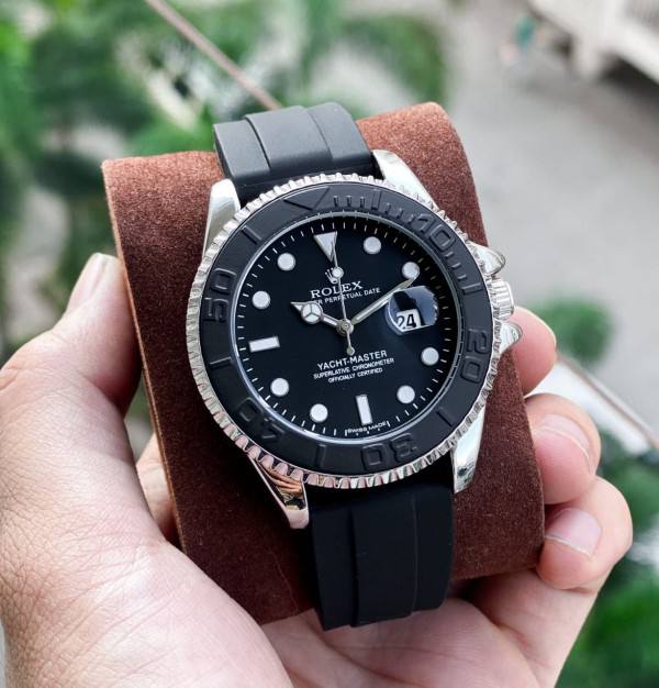 Black Silver Celebrity Edition watch RW321