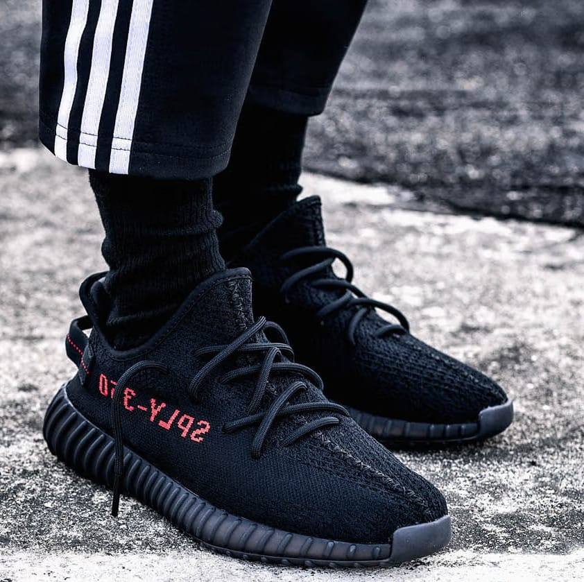 Adidas yeezy sply 350 V2 Black Red With Full Accessories kit