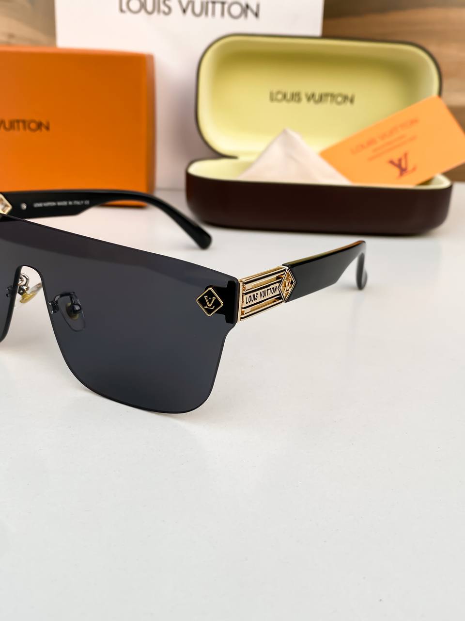 Black Gold 68025 Sunglass With Original Box