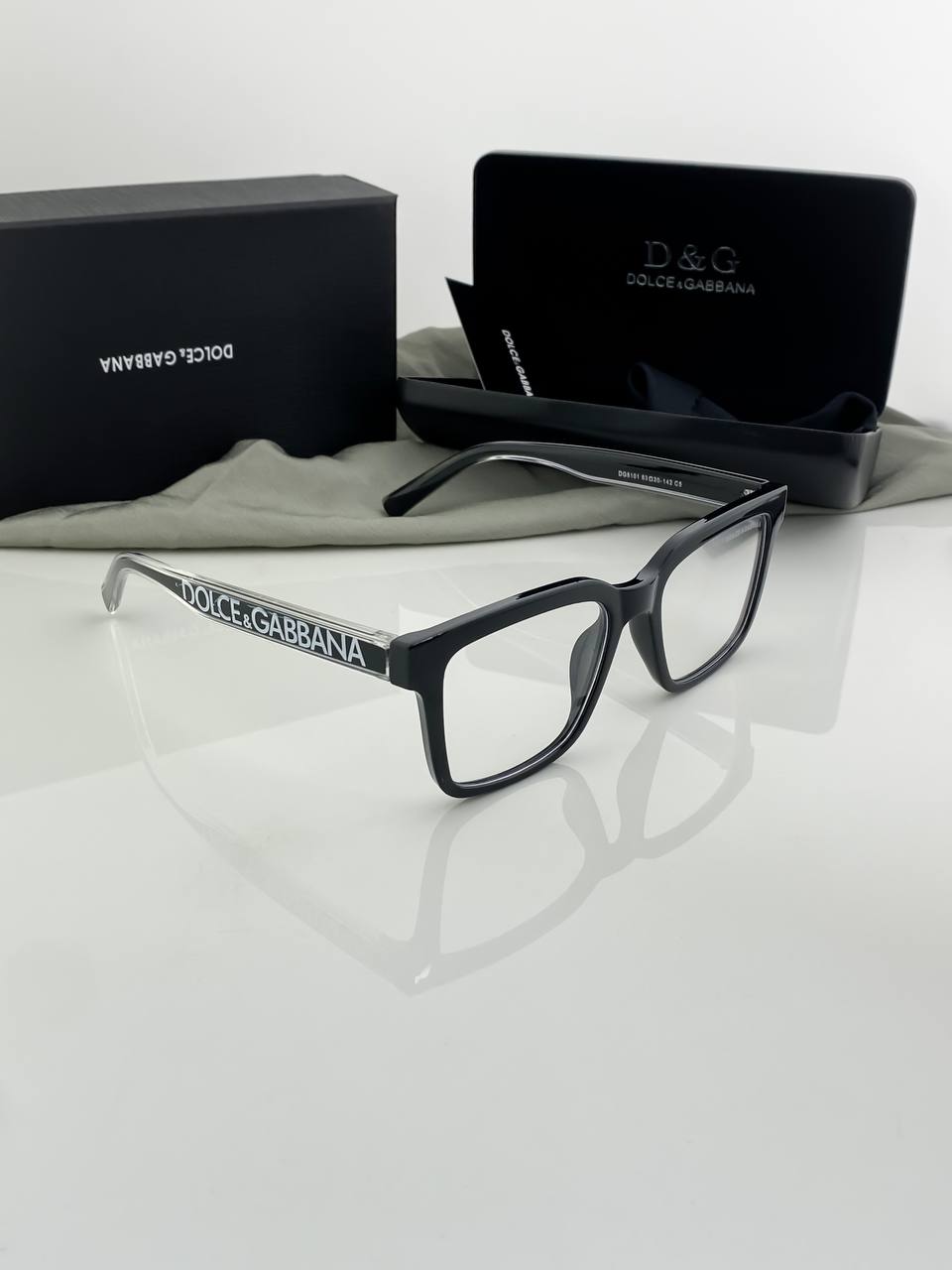 Dolcee And Gabbana Frame