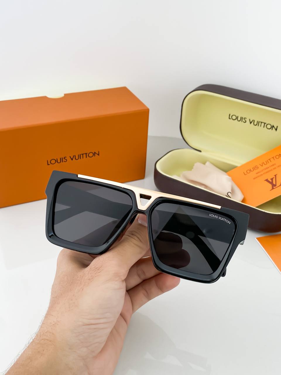 Black Gold 1502 Sunglass With Original Box