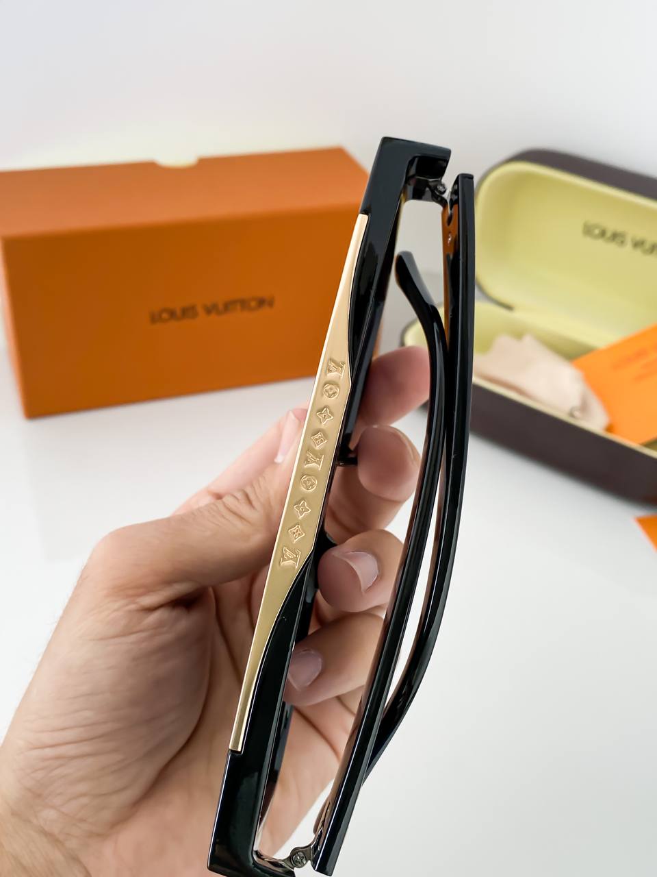Black Gold 1502 Sunglass With Original Box