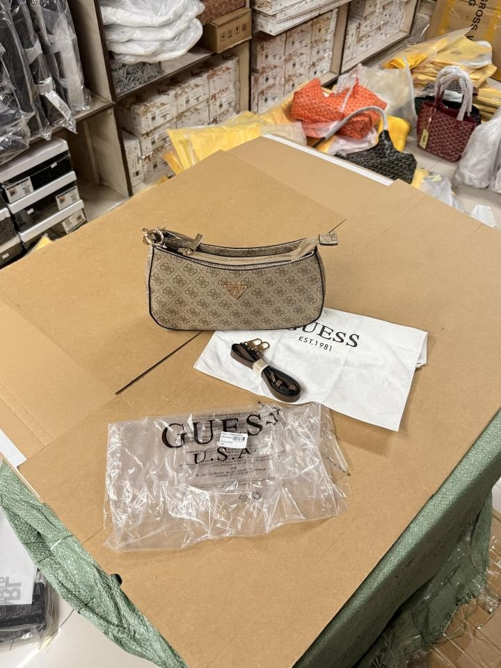 Guess noelle zip shoulderbag(BS)
