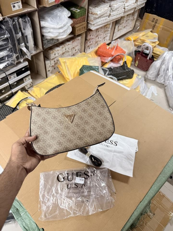 Guess noelle zip shoulderbag(BS)