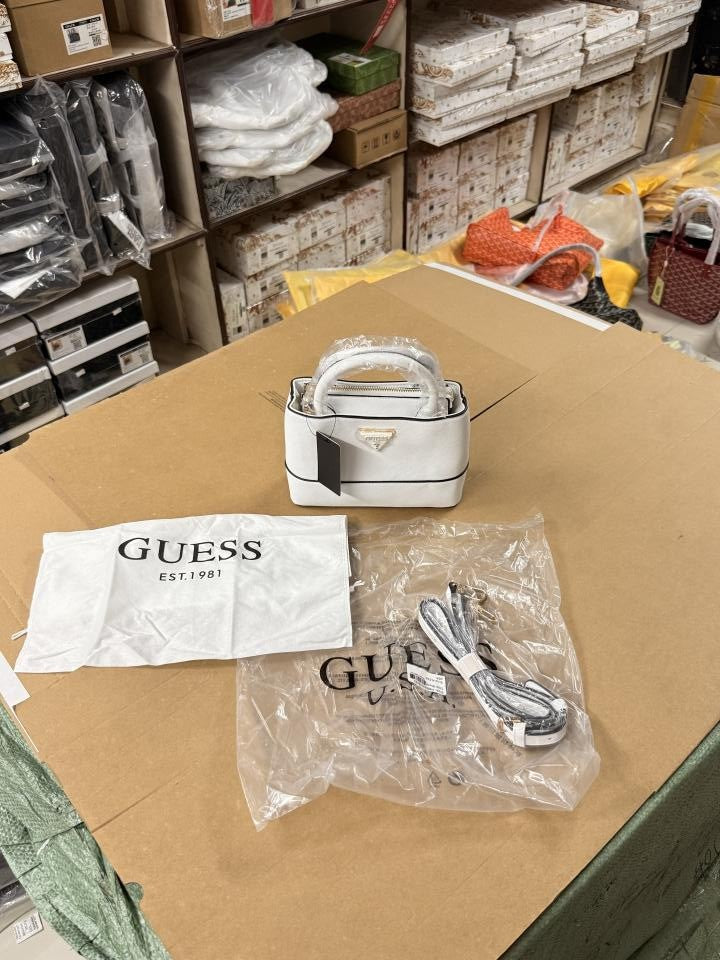 Guess cordelia mini satchel(BS)