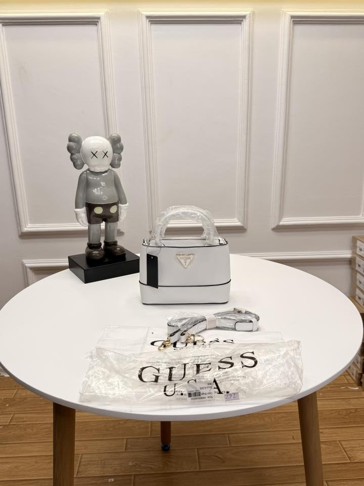Guess cordelia mini satchel(BS)
