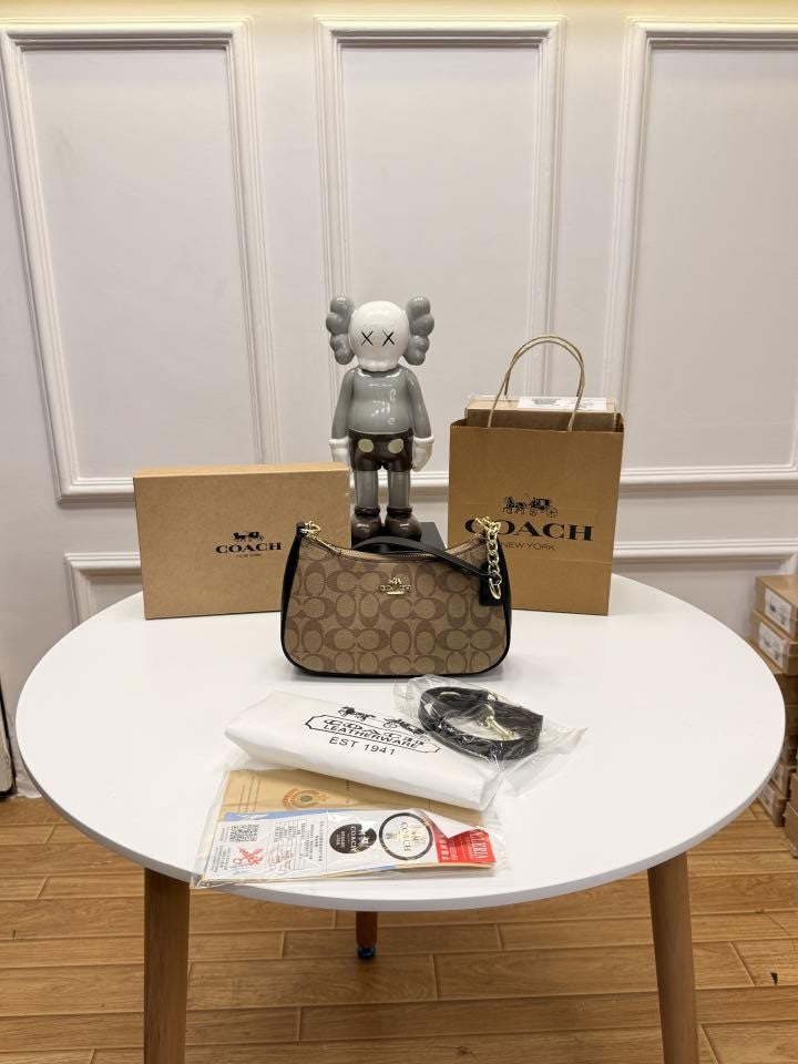 Coach_teri shoulderbag in signature(BS)