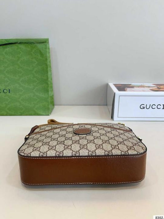 Gucci_GG_Supreme_Messenger_Unisex_Bag_Brown_Leather_With_OG_Box_&_Carry_Bag_645452(LB)