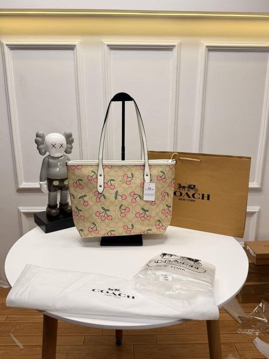 Coach_signature canvas citytote(BS)