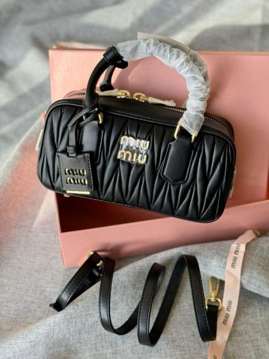 Miu Miu Arcadie Black Medium(BU)