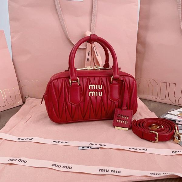 Miu Miu Arcadie Red Medium(BU)