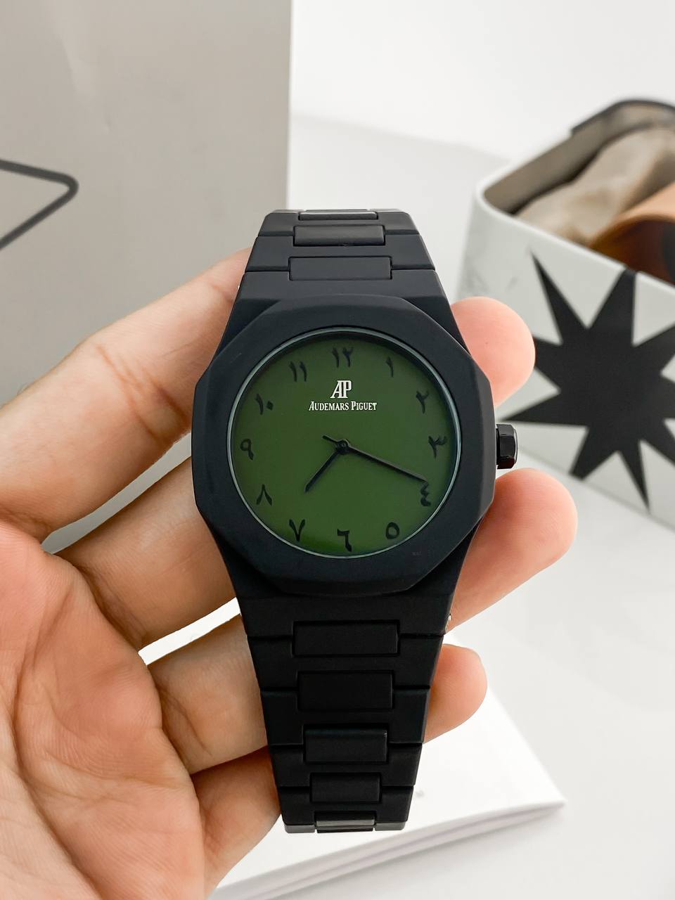 Arabic Aura Black Green Silicone Watch