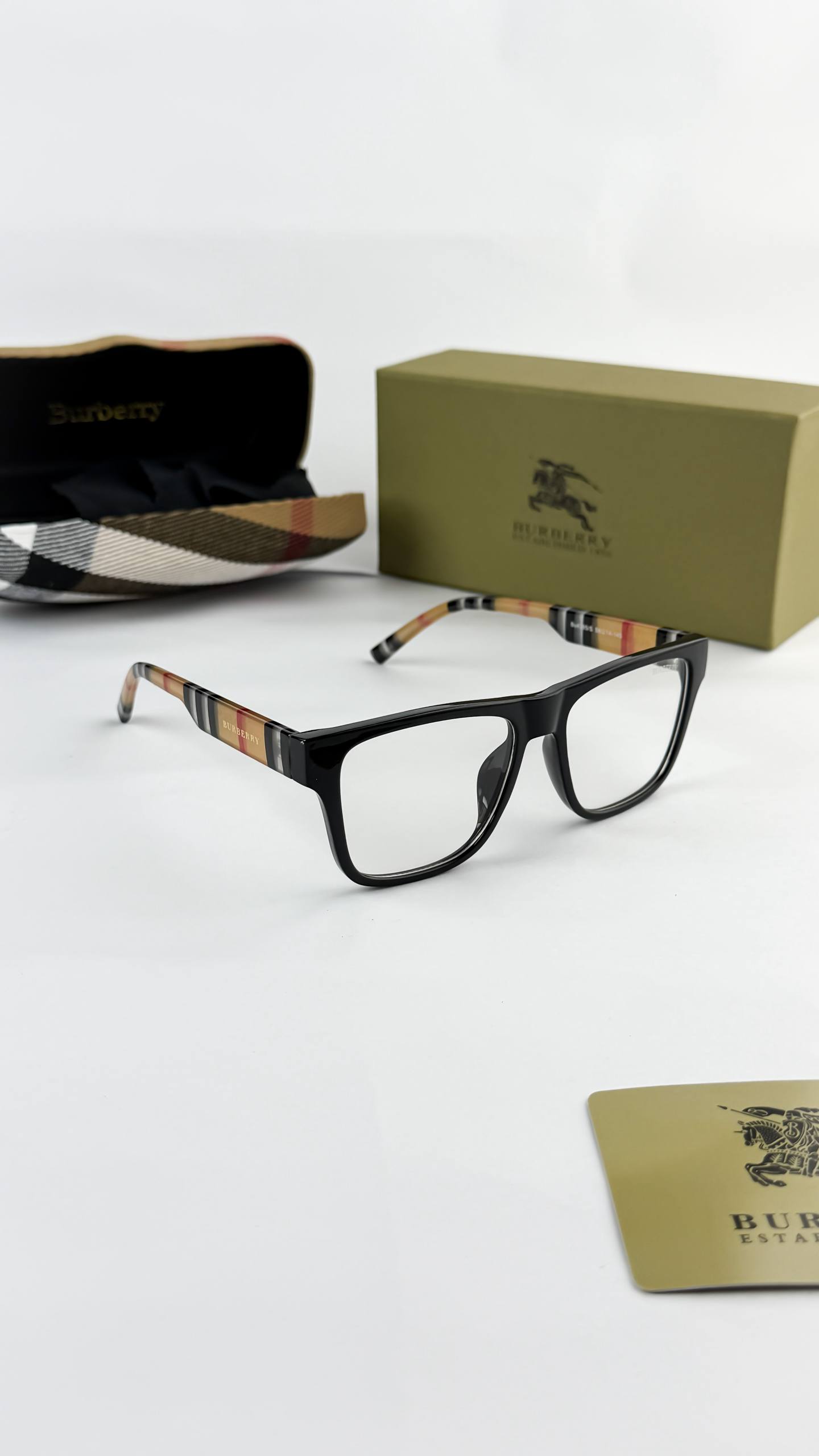 Burberryy Frame Ultimate Luxury Shade