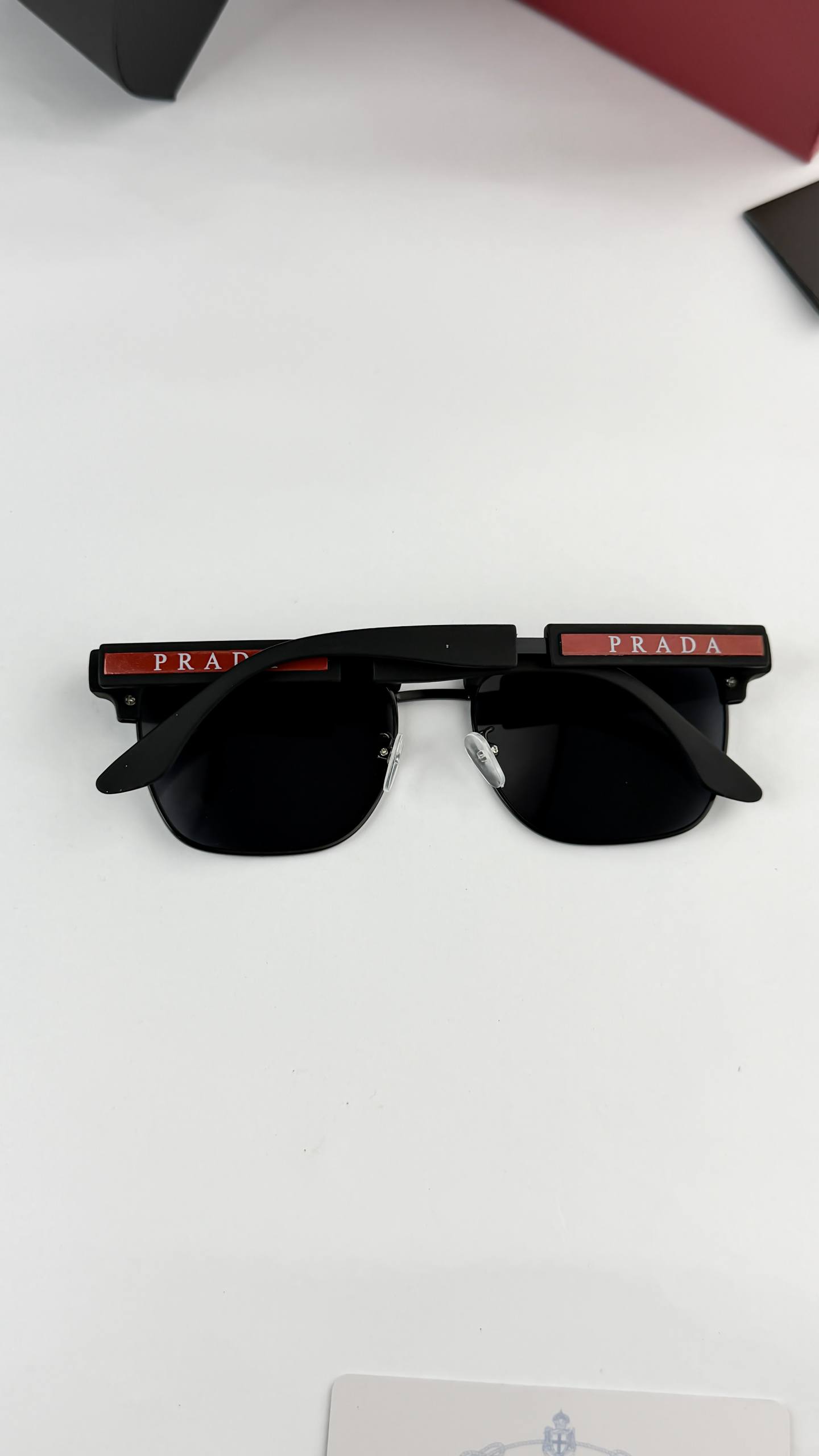 Pradaa Ultimate Luxury Shade