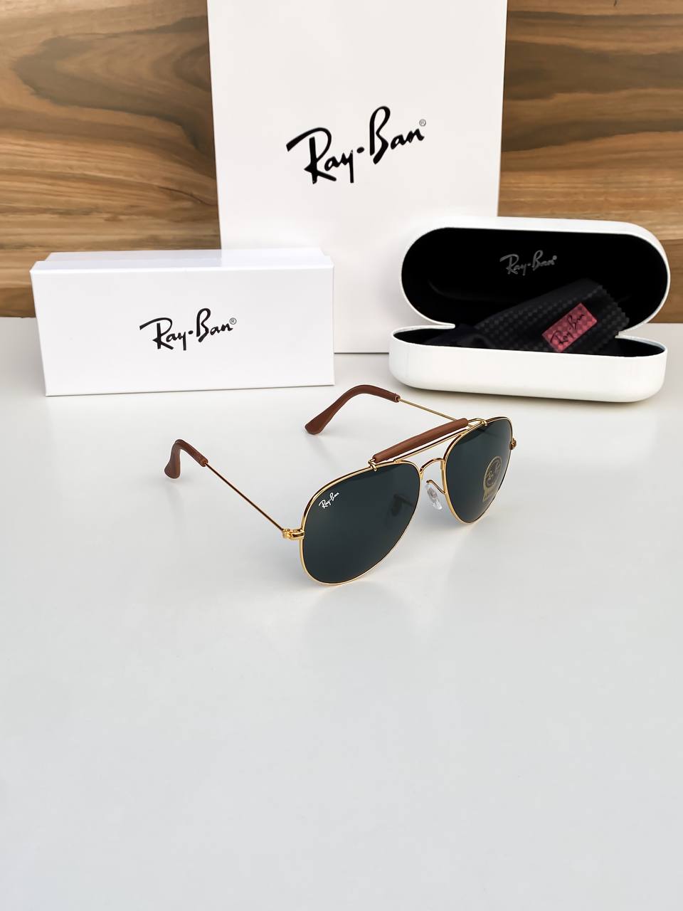 Gold Black 3422 Bar Sunglass
