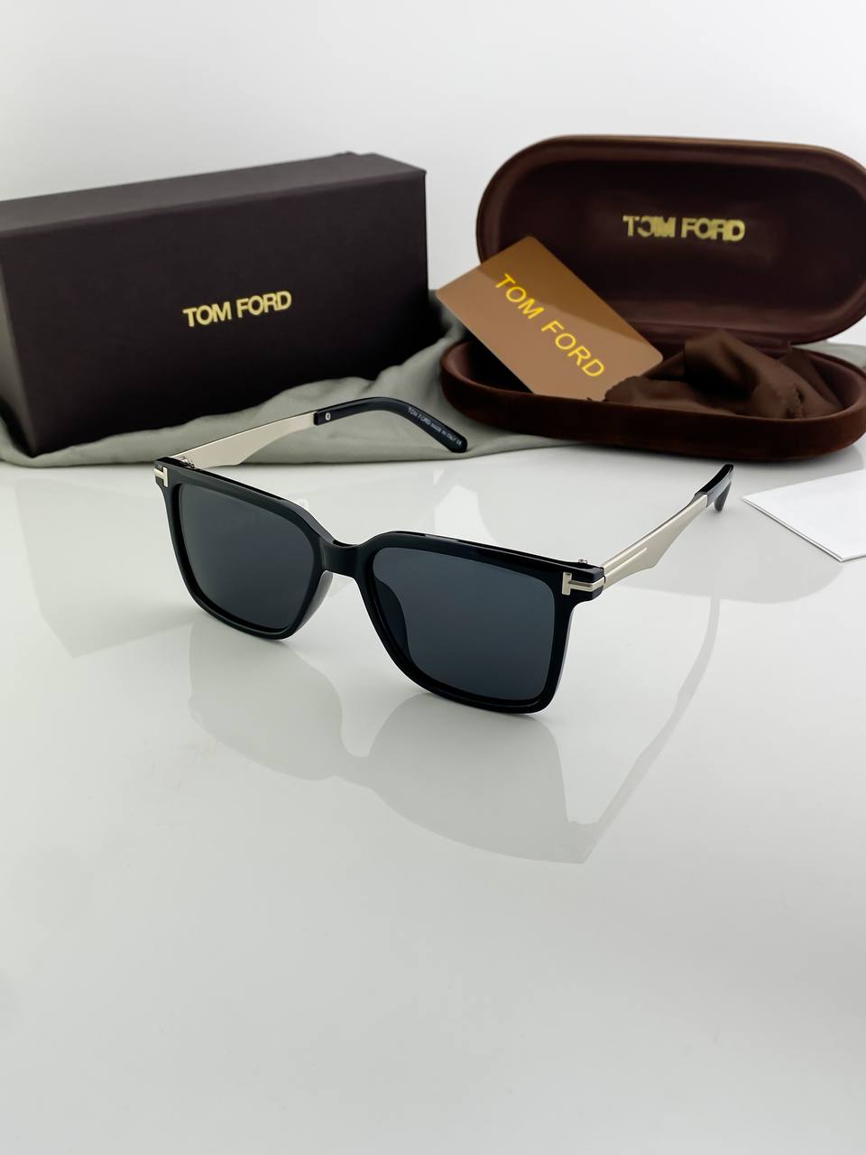 Tom Ford Silver Black