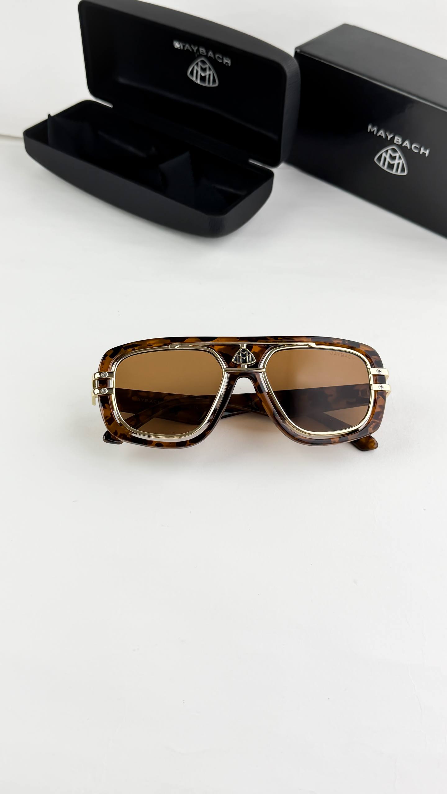 Maybachh Borwn Ultimate Luxury Shade