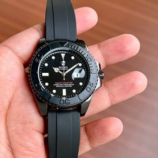 Black Celebrity Edition watch RW321
