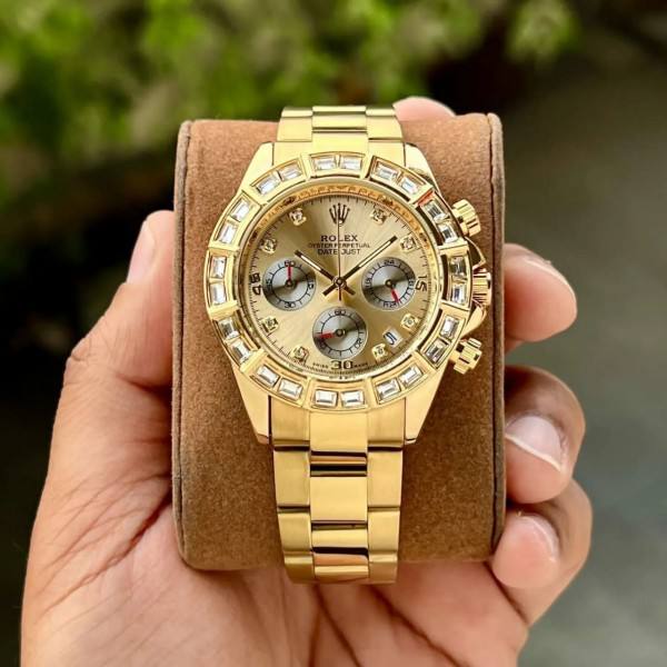 Gold Diamond Celebrity Edition watch RW0321