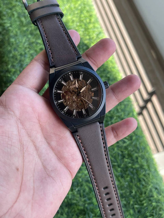 Automatic Leather Watch FW01123