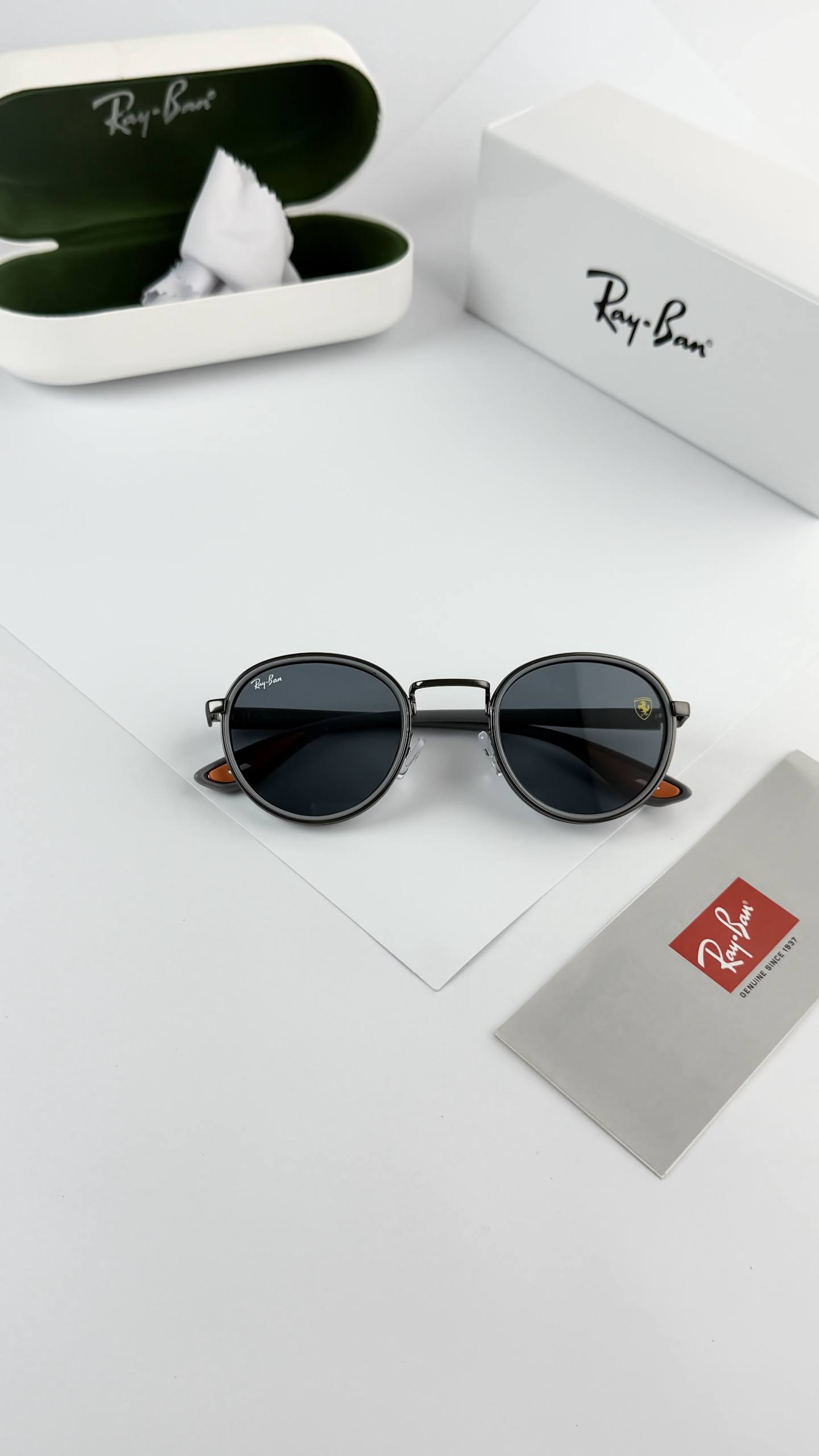 Raybann 02 Luxury Shade