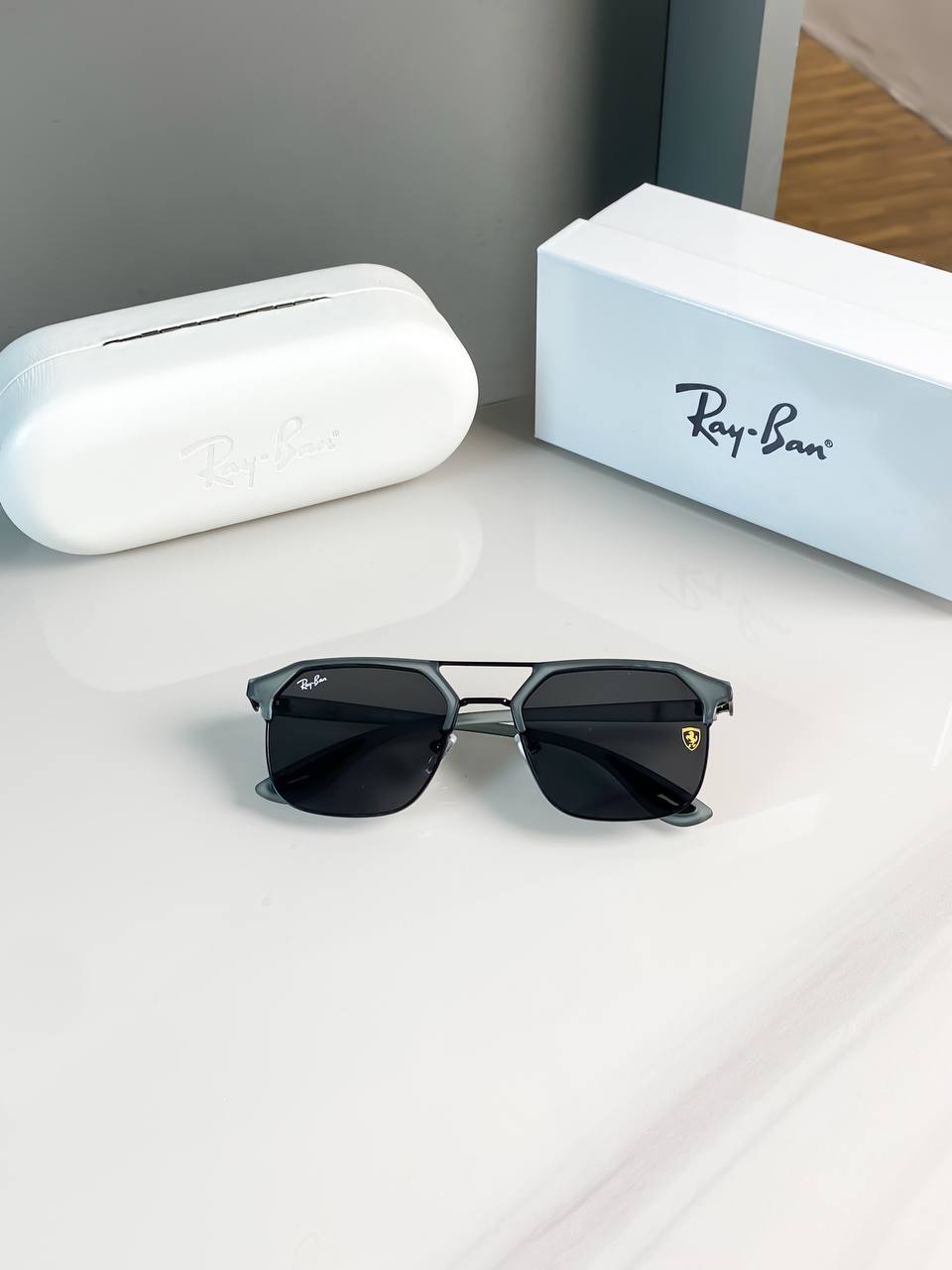 Rayban Grey Black Sunglass
