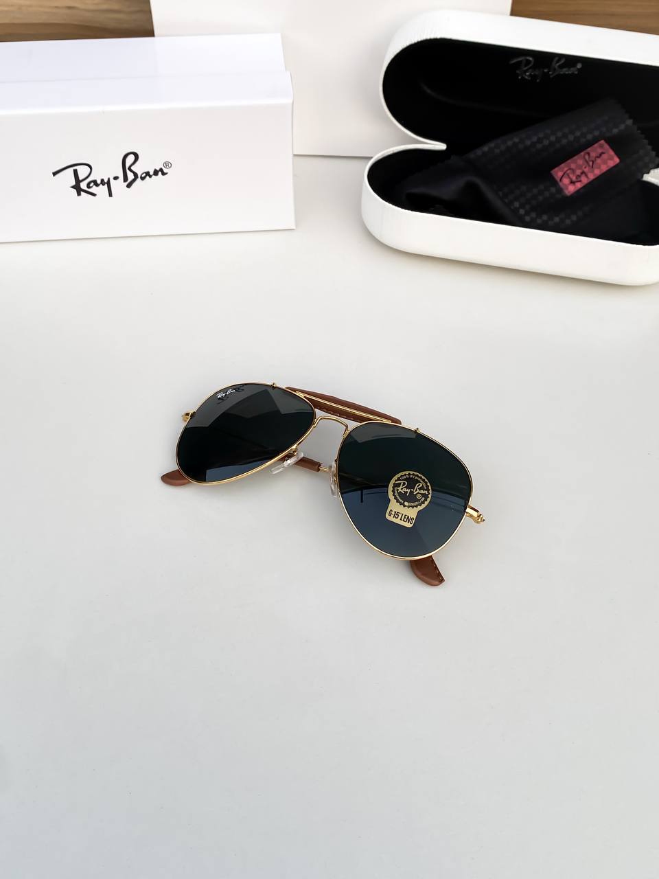 Gold Black 3422 Bar Sunglass