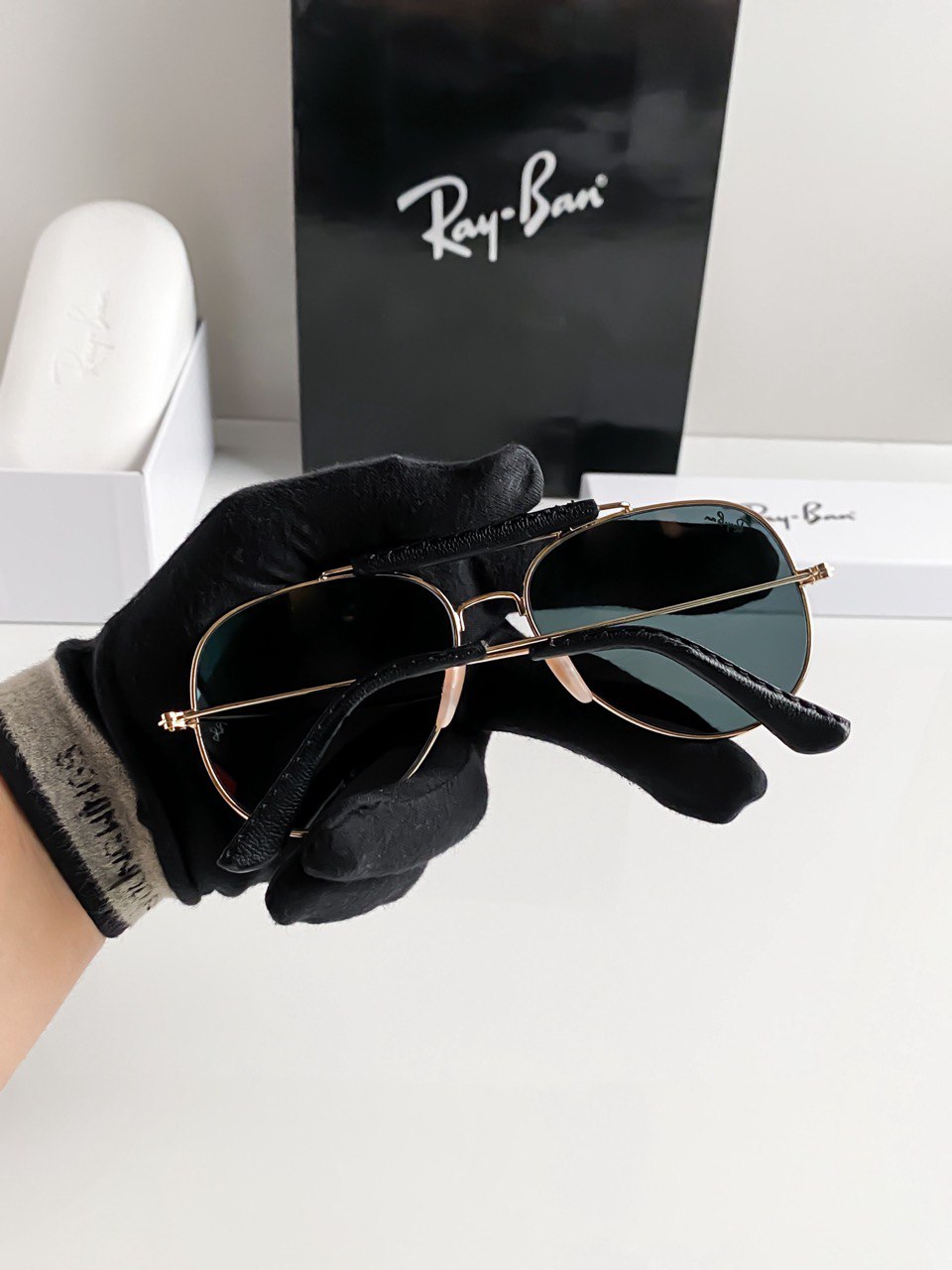 Aviator Gold Black Bar Sunglass