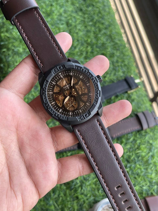 Automatic Leather Belt Watch FW01123