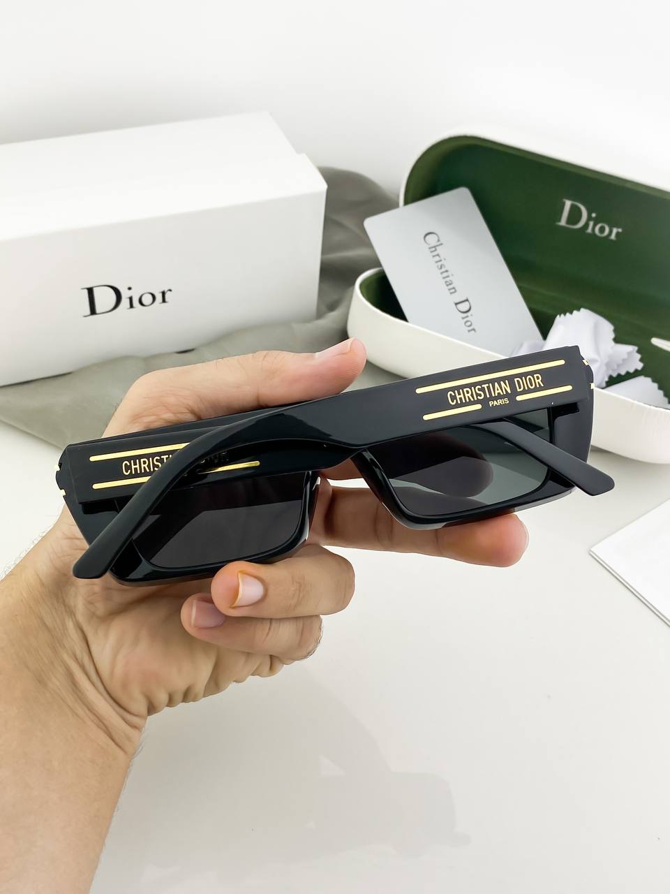 Diorr Black Gold Sunglass