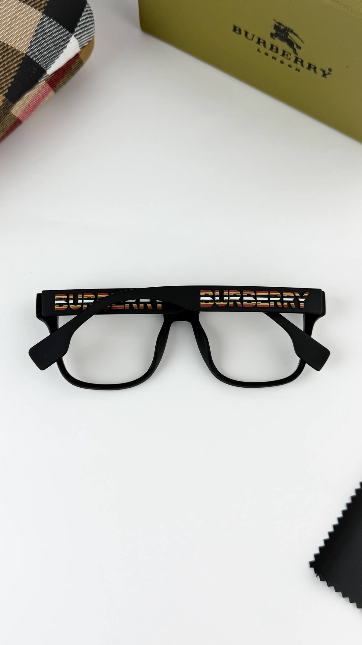 Premium Black Plano Frame 4184