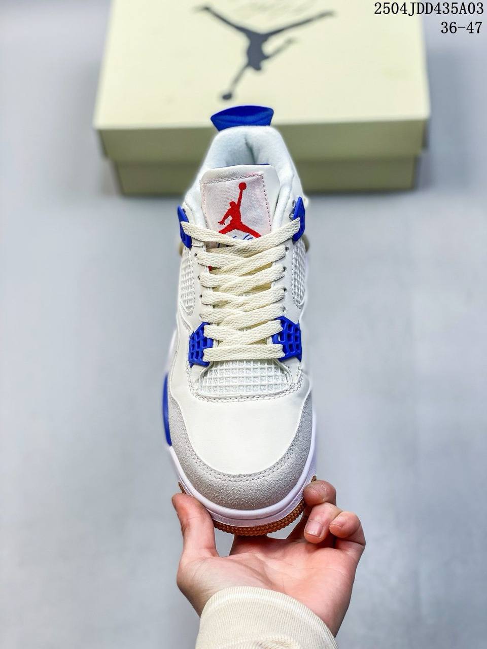 Jordann 4 SB Sapphire Blue