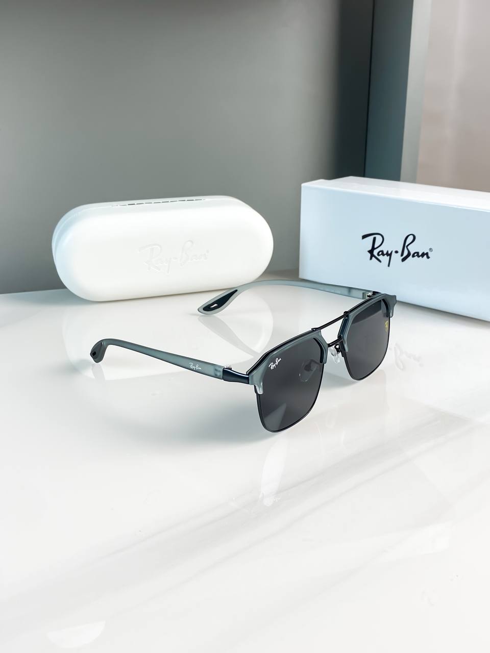 Rayban Grey Black Sunglass