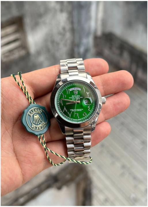 Day Date Arabic Silver Green Watch RW0321
