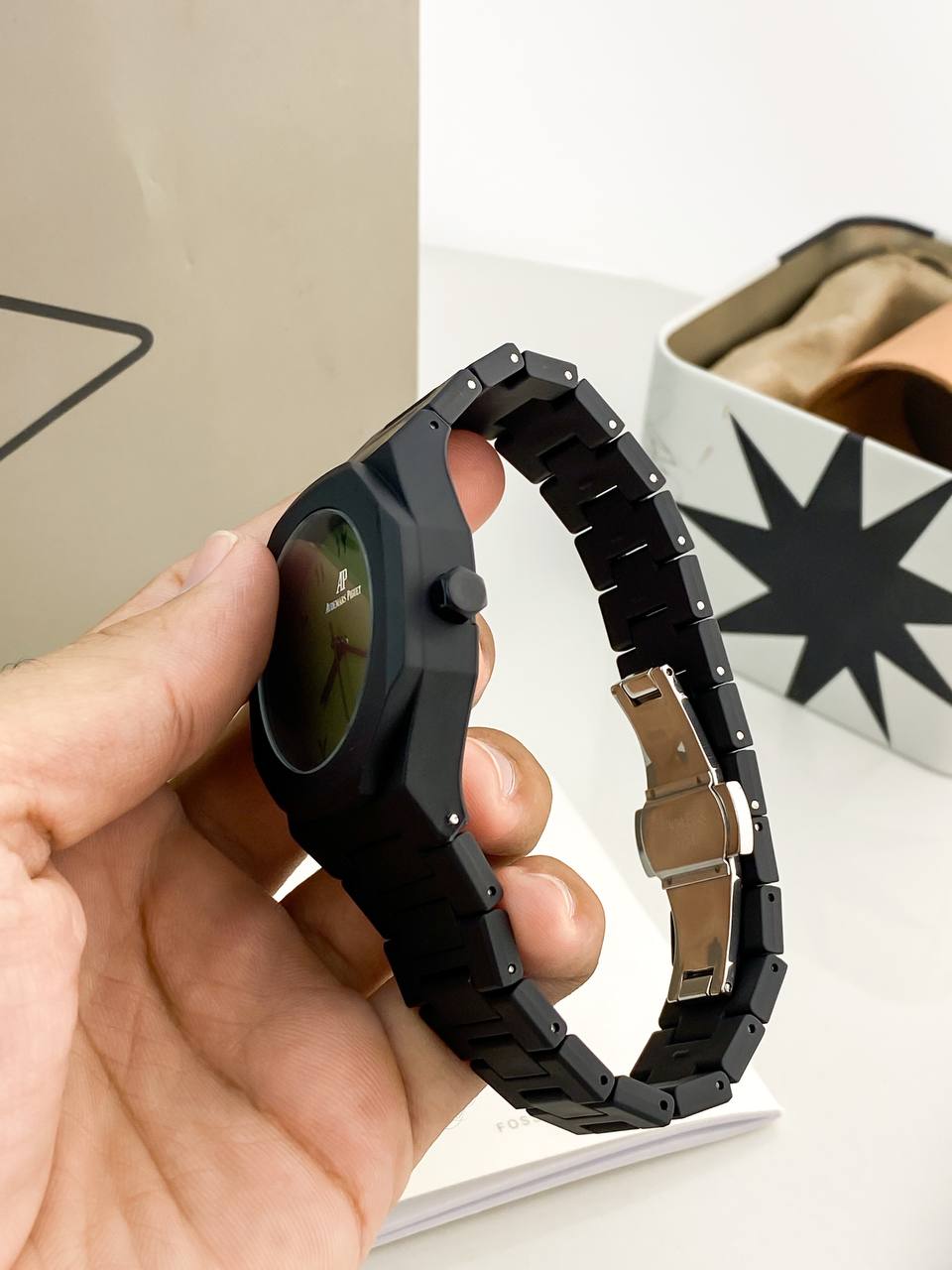 Arabic Aura Black Green Silicone Watch